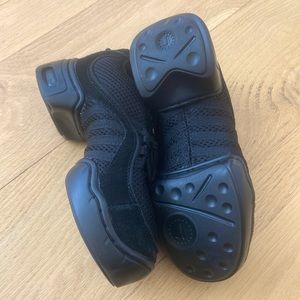 Revolution Dancewear Ultra-Arch Hip Hop Sneaker